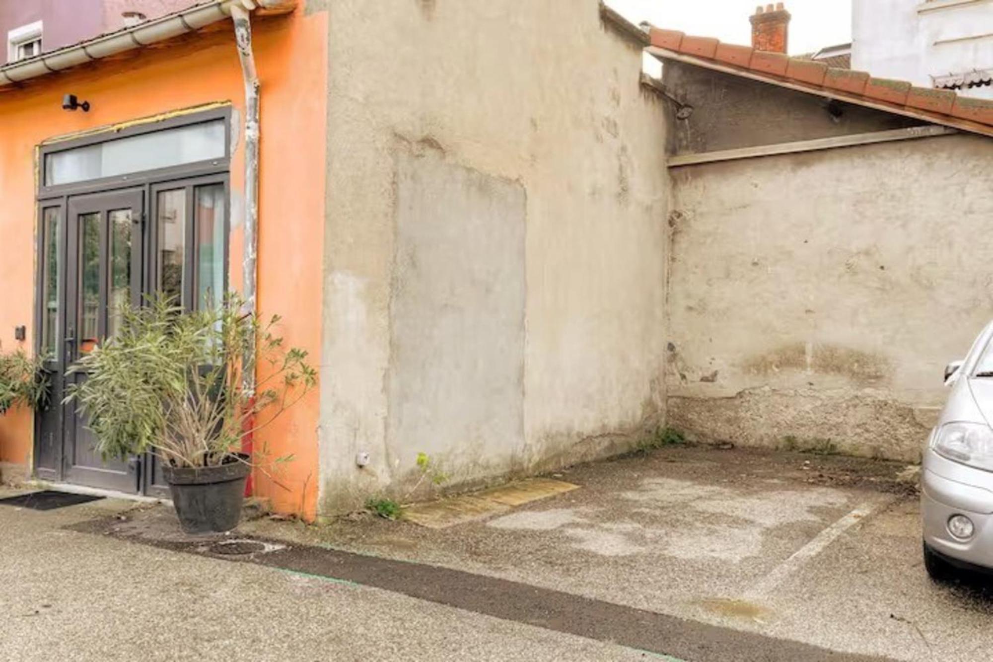 Atypique Et Reposant Avec Parking Gratuit Apartment Villeurbanne Exterior photo